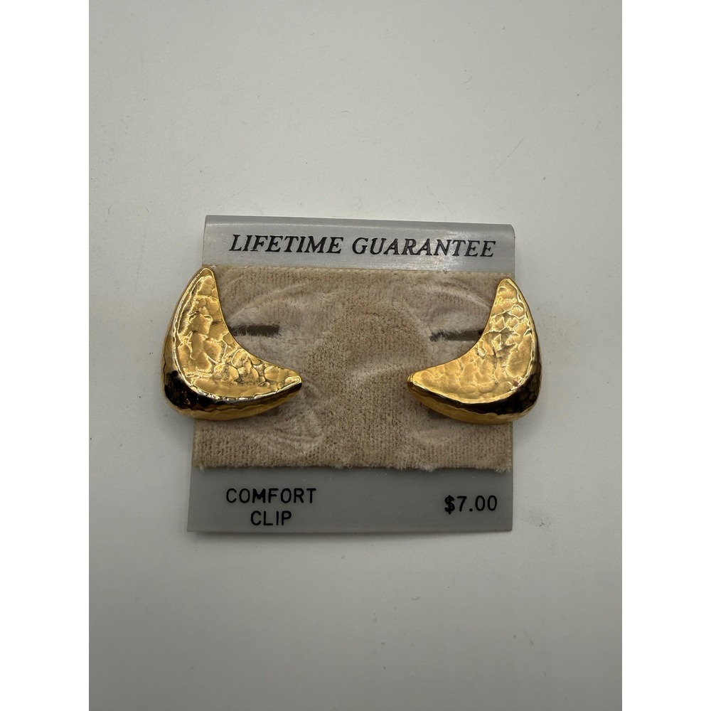 Vintage Hammered Gold Tone Crescent Moon Comfort Clip On Earrings Statement